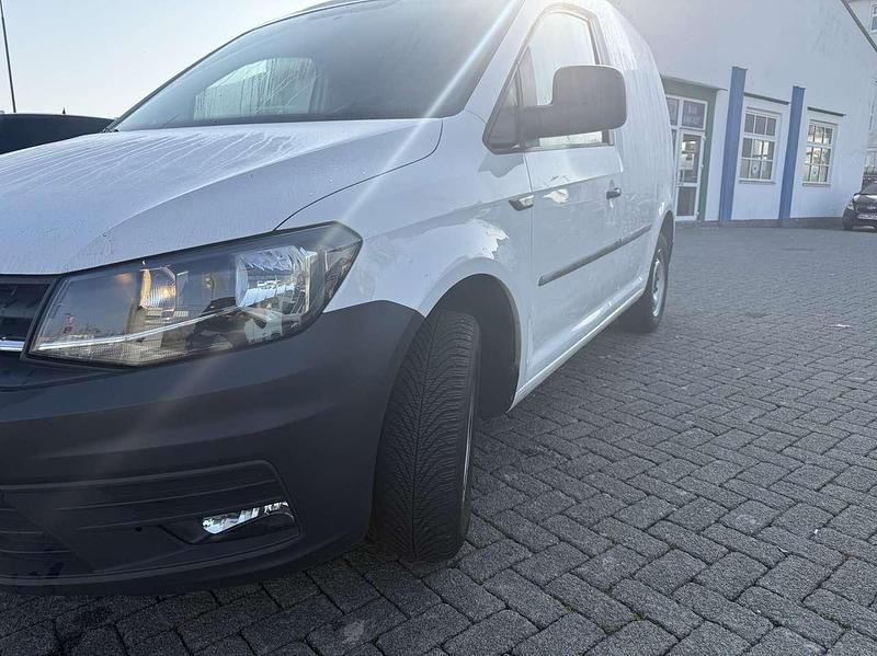 Second-hand VW Caddy 75 CP (55 kW) 2018 Other Monovolum