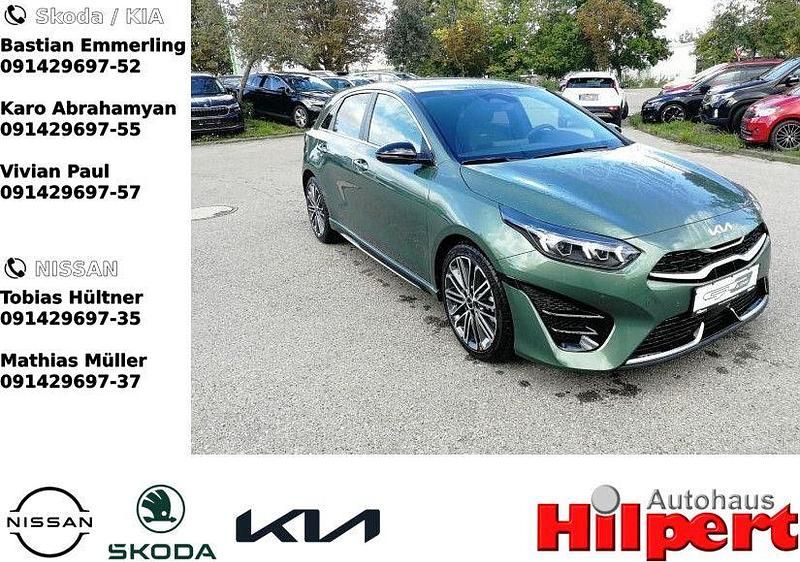 Grün Neu 2025 Kia Ceed GT-Line Kleinwagen | 29.840 € (Teuer) - Bild 1/4