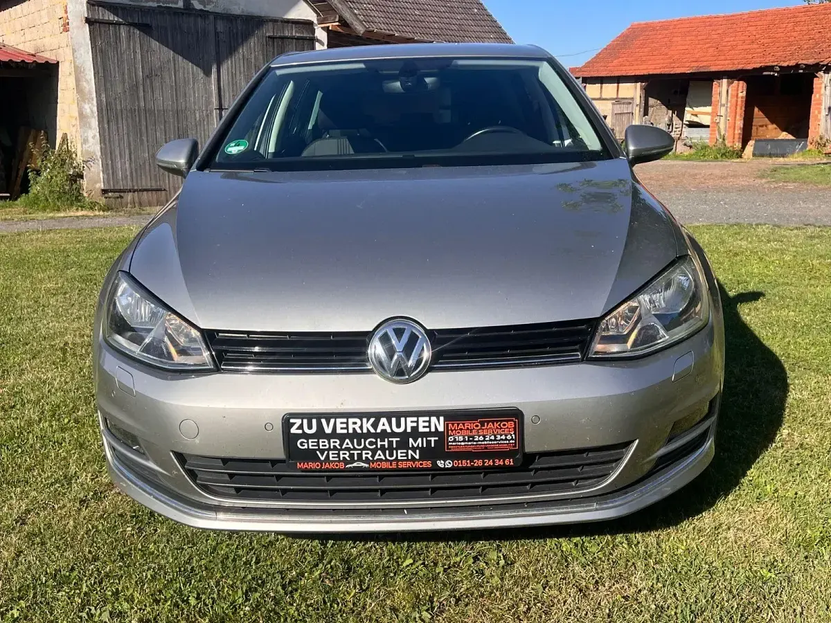 Gebraucht VW Golf VII Allstar 110 PS (80 kW) 2016 Silber Limousine