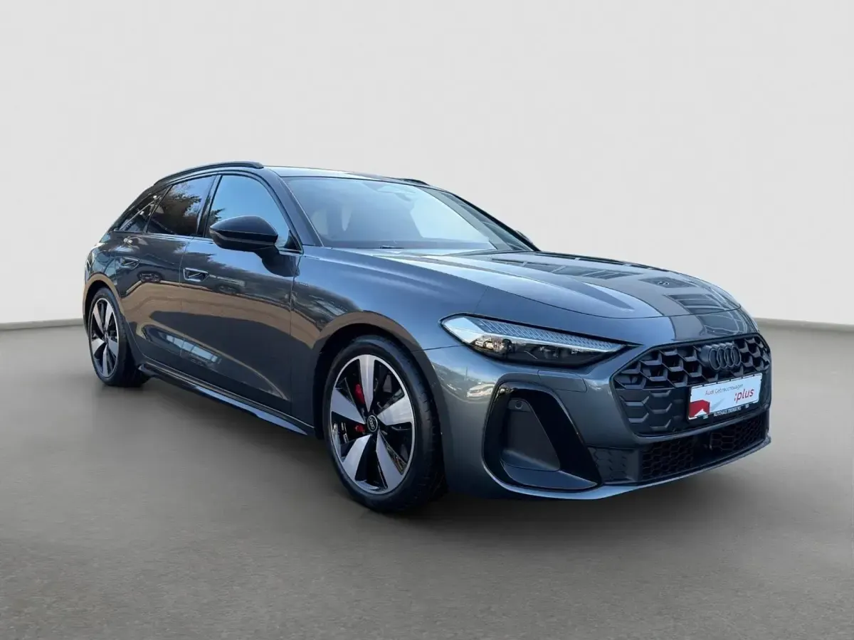 Gebraucht Audi A5 S-Line 299 PS (219 kW) 2025 Grau Kombi