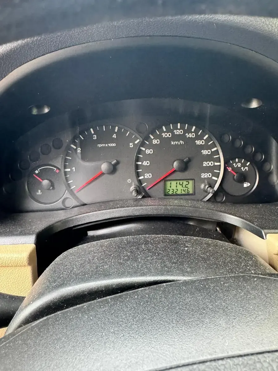 Gebraucht Ford Tourneo 81 PS (59 kW) 2008 Andere farben Kombi