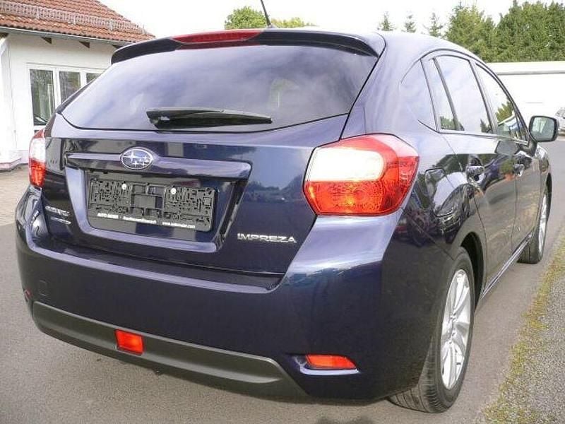 Gebraucht Subaru Impreza Comfort 150 PS (110 kW) 2016 Blau Limousine