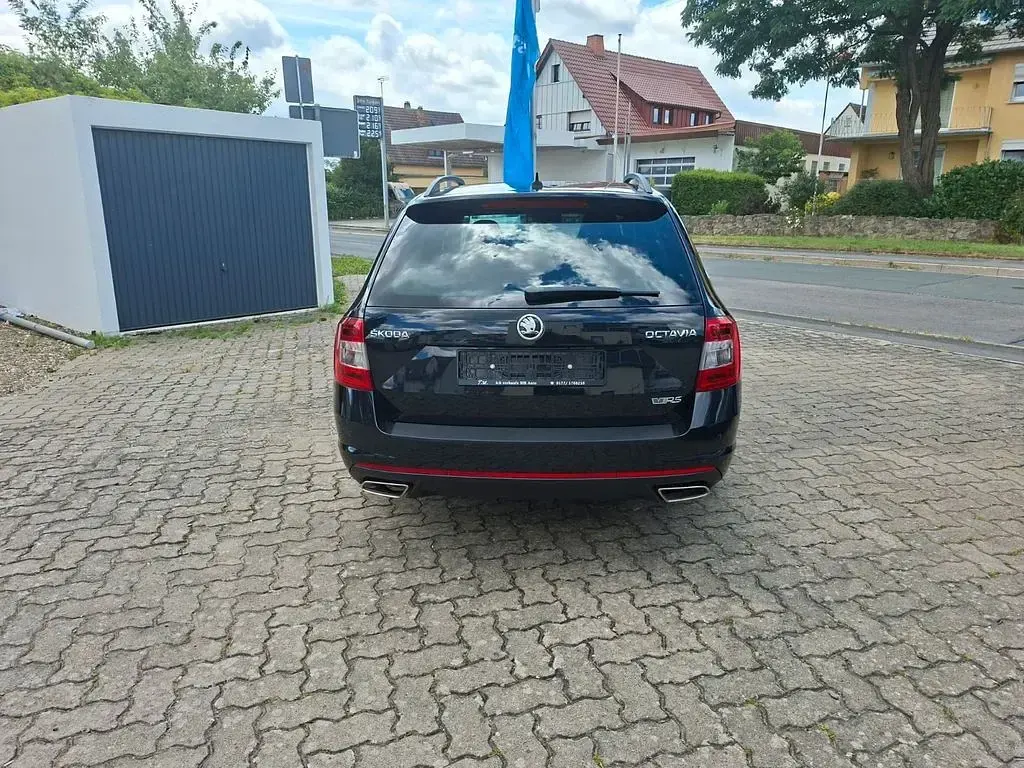 Gebraucht Skoda Octavia RS 220 PS (161 kW) 2015 Schwarz Kleinwagen