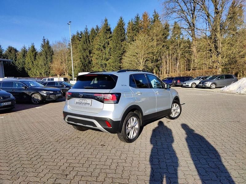 Gebraucht VW T-Cross Goal 116 PS (85 kW) 2025 Silber metallic SUV
