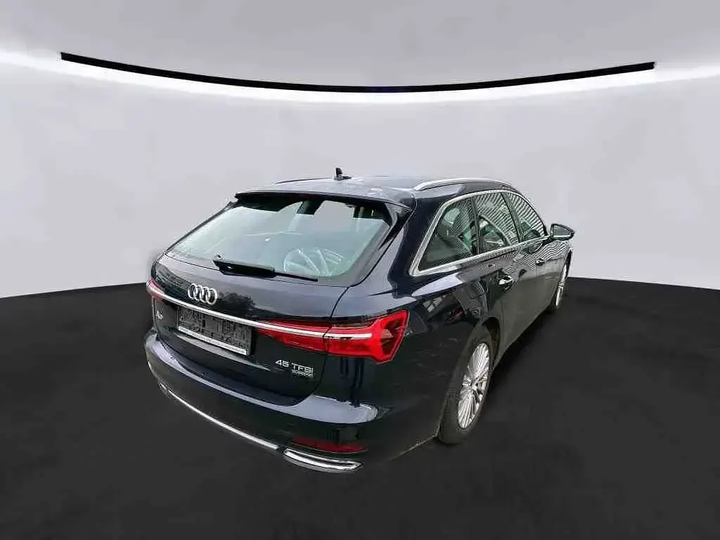 Gebraucht Audi A6 Design 265 PS (194 kW) 2022 Firmamentblau metallic Kombi