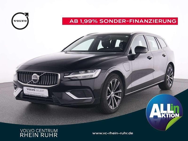 Gebraucht Volvo V60 Core 349 PS (256 kW) 2022 Black solid stone / solid Kombi