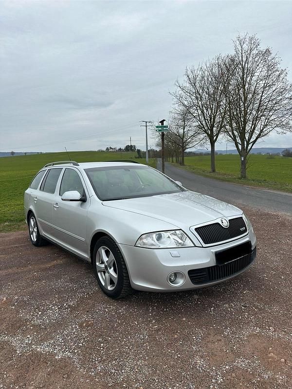 Gebraucht Skoda Octavia RS 200 PS (147 kW) 2007 Silber Kombi