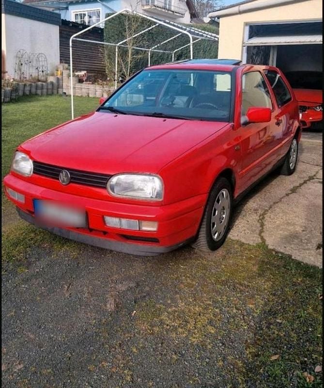 Gebraucht VW Golf III 75 PS (55 kW) 1997 Rot Kleinwagen
