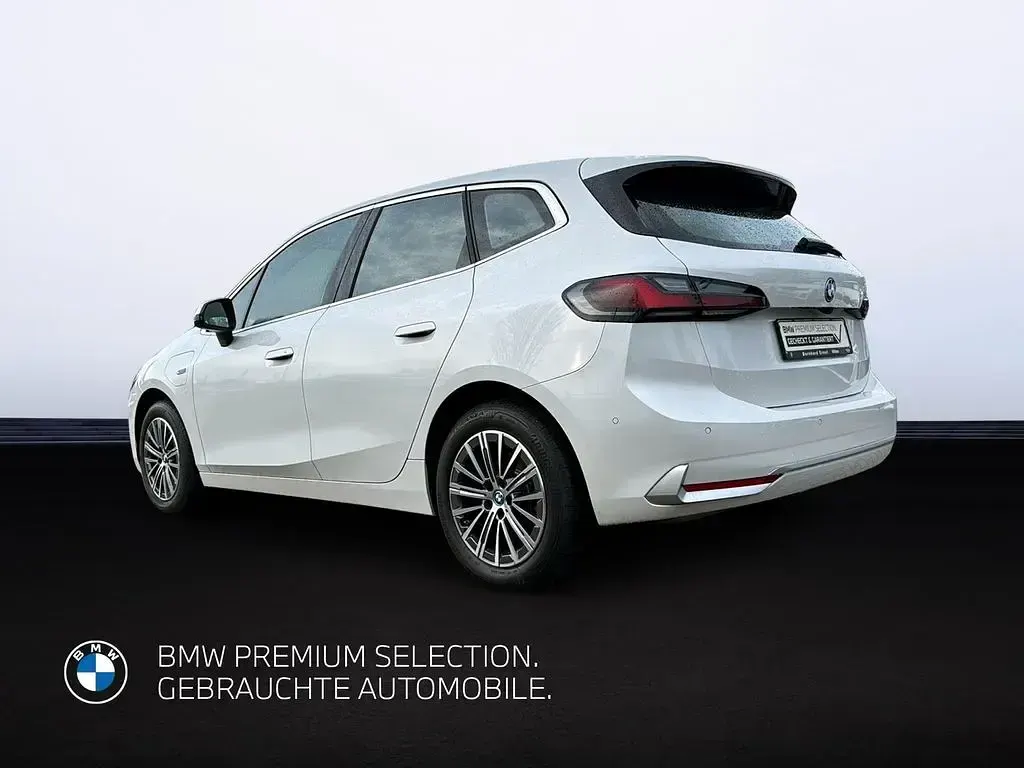 Gebraucht BMW 225 Luxury Line 245 PS (180 kW) 2022 Weiß Van / Kleinbus