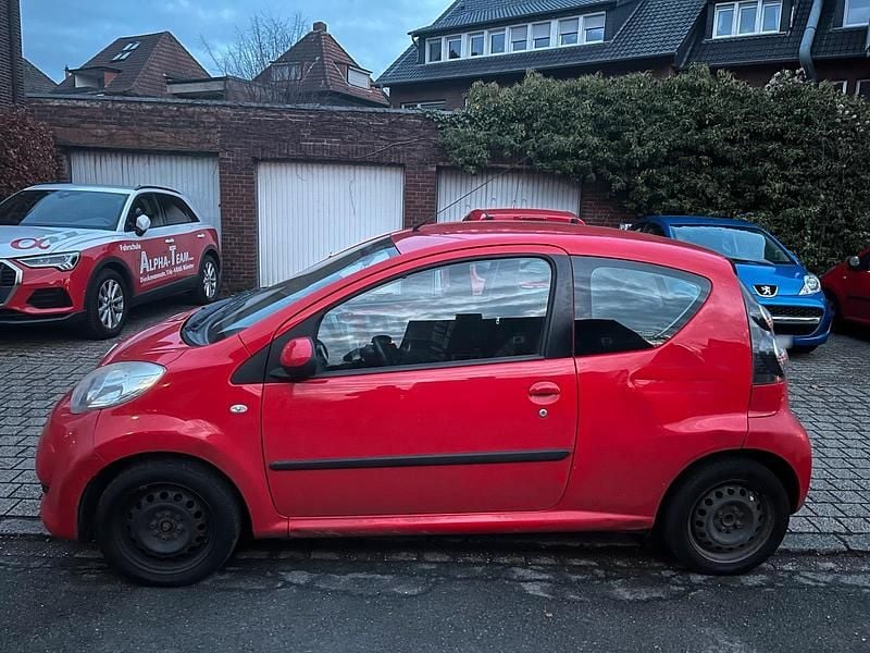 Gebraucht Citroën C1 68 PS (50 kW) 2009 Rot Kleinwagen