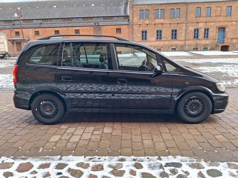Gebraucht Opel Zafira OPC 125 PS (91 kW) 2003 Schwarz Van / Kleinbus