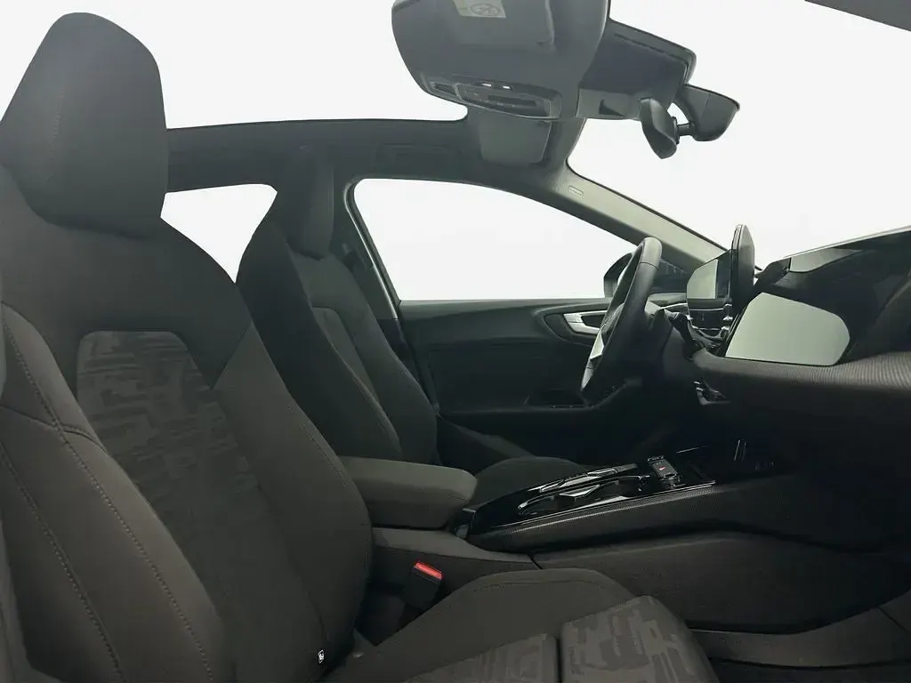 Gebraucht Audi A5 Sport 204 PS (150 kW) 2025 Firmamentblau metallic Kombi
