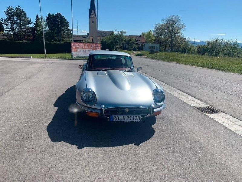 Gebraucht Jaguar E-Type 268 PS (197 kW) 1972 Grau Coupé