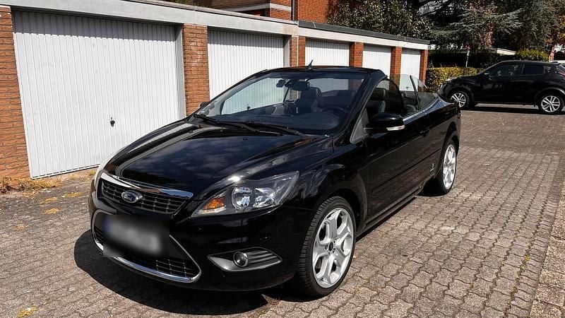 Schwarz Gebraucht 2010 Ford Focus Cabriolet Cabrio | 4.500 € (Fairer Preis) - Bild 1/4