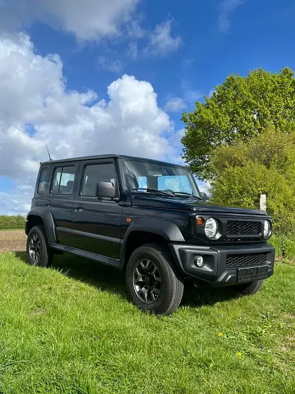 Neu Suzuki Jimny 102 PS (75 kW) 2025 Schwarz SUV
