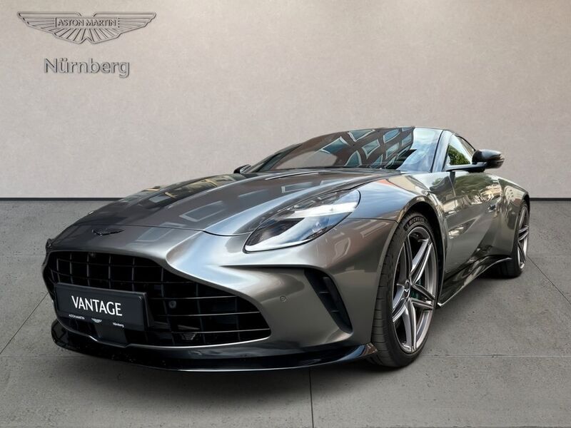 Grau Gebraucht 2024 Aston Martin V8 Vantage Coupé | 202.300 € (Guter Preis) - Bild 1/4