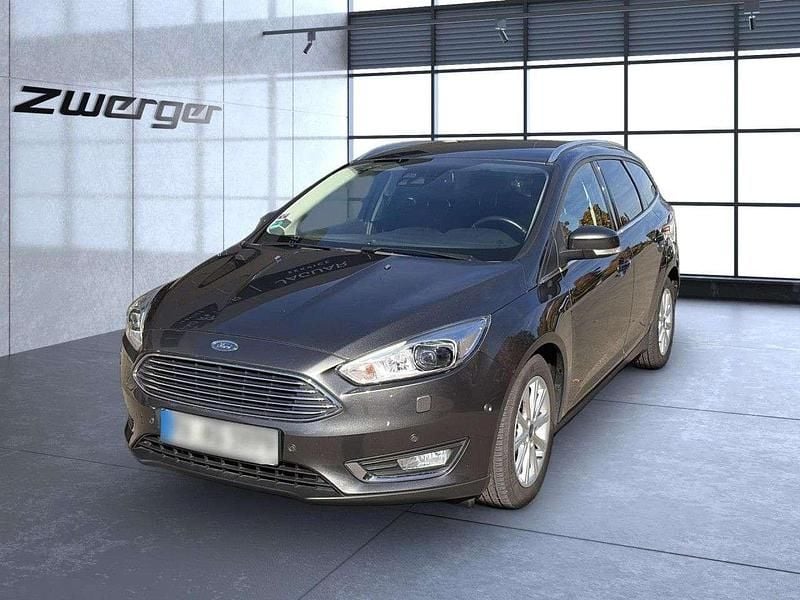 Grau Gebraucht 2018 Ford Focus Titanium Kombi | 13.250 € (Fairer Preis) - Bild 1/4