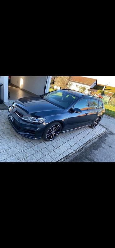 Gebraucht VW Golf VII 184 PS (135 kW) 2018 Andere farben Kombi