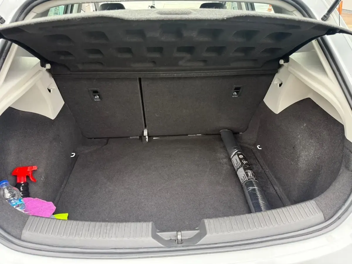 Gebraucht Seat Leon 122 PS (89 kW) 2014 Weiß Limousine