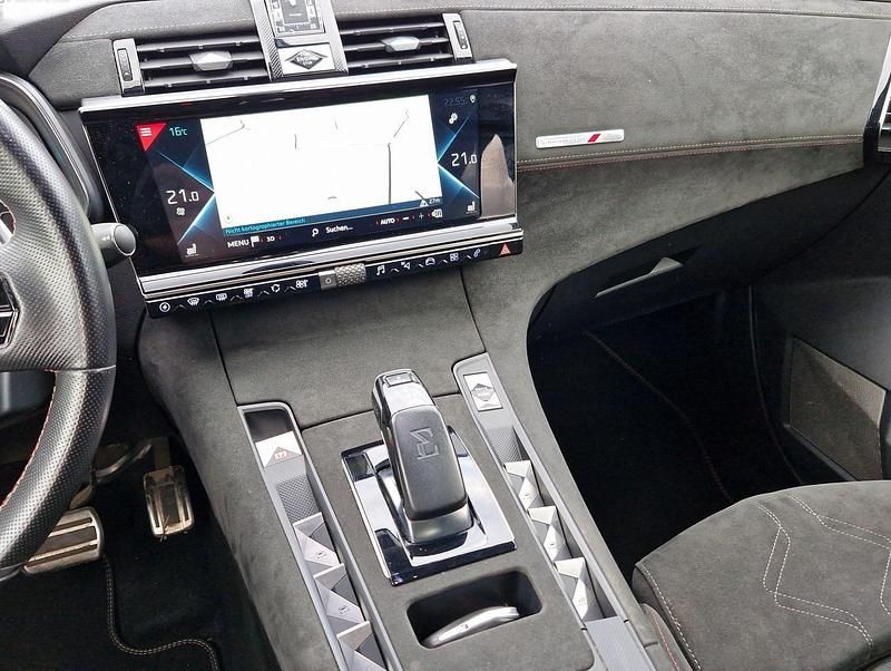 Usata DS Automobiles DS7 Crossback Performance 300 CV (220 kW) 2021 Bianco SUV