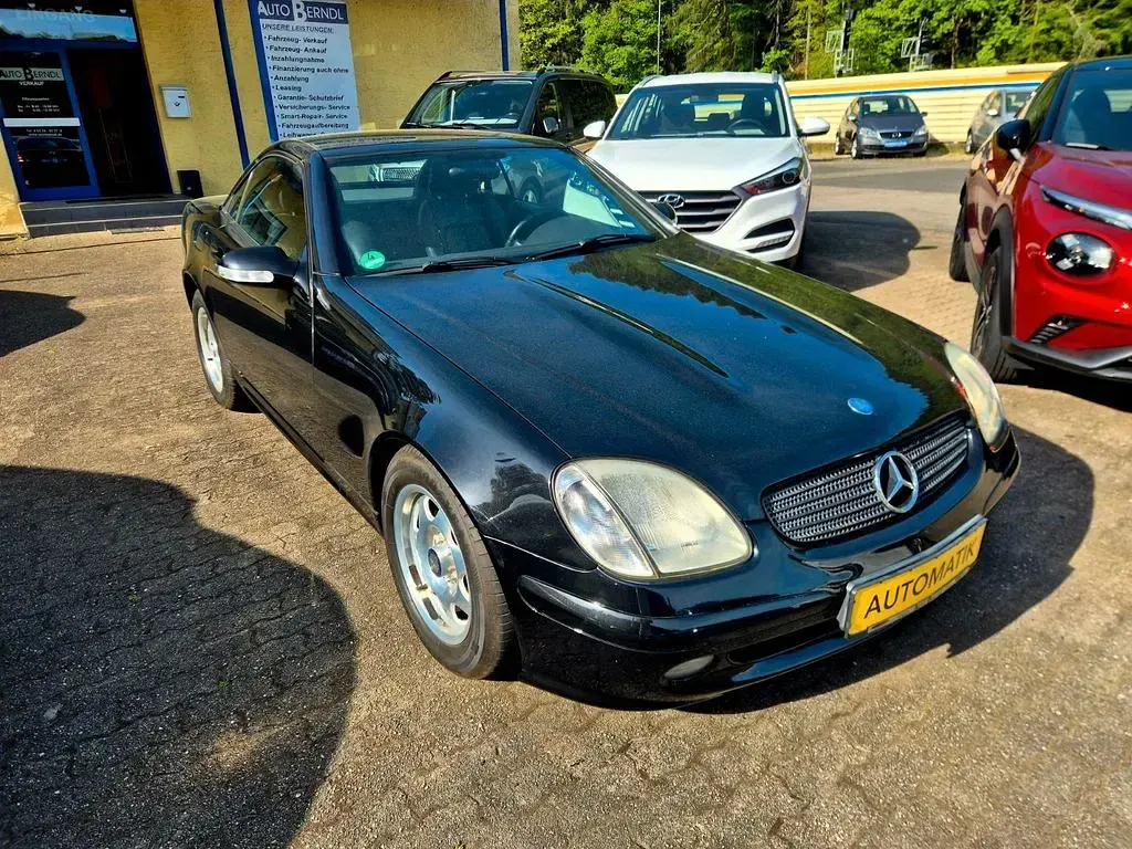Gebraucht Mercedes SLK200 163 PS (119 kW) 2002 Schwarz Cabrio