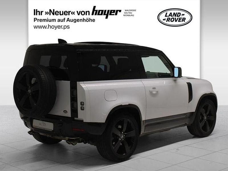 Gebraucht Land Rover Defender Black Edition 525 PS (386 kW) 2022 Weiß SUV