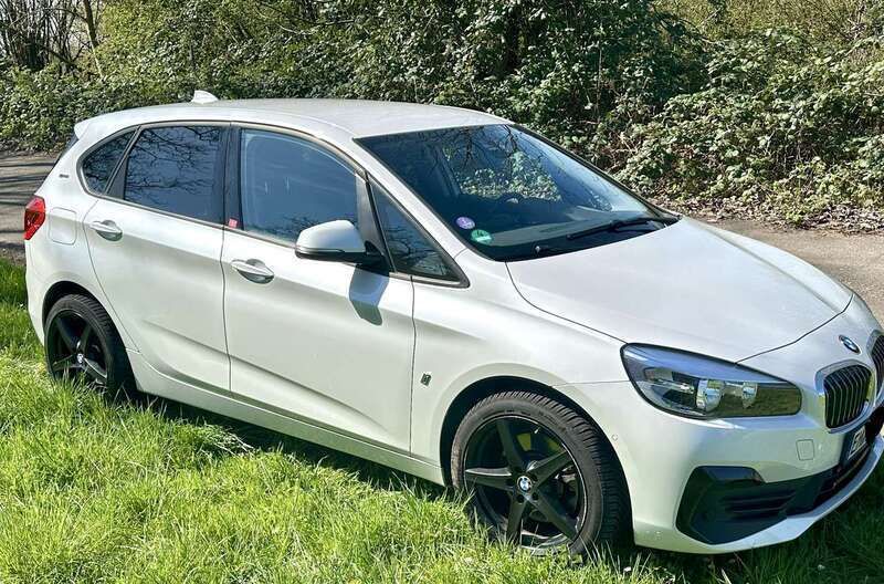 Gebraucht 2019 BMW 225 Active Tourer Advantage Van / Kleinbus | 16.490 € (Guter Preis) - Bild 1/4