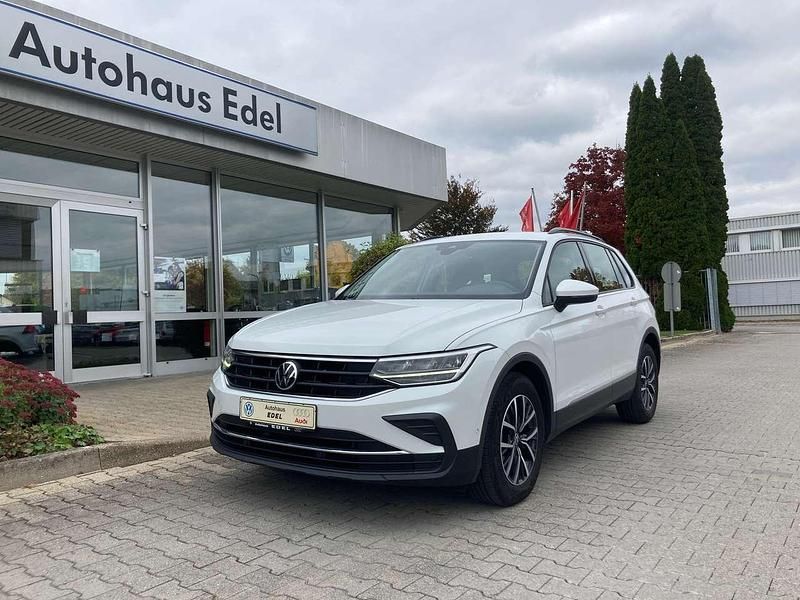 Oryxweiss permutteffekt Gebraucht 2020 VW Tiguan Life SUV | 20.900 € (Guter Preis) - Bild 1/4