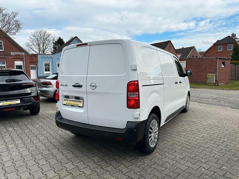 Gebraucht Opel Vivaro Edition 150 PS (110 kW) 2021 Weiß Van / Kleinbus