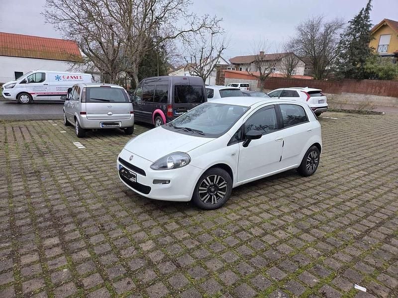 Weiß Gebraucht 2012 Fiat Punto Evo Easy Kleinwagen | 4.000 € - Bild 1/4