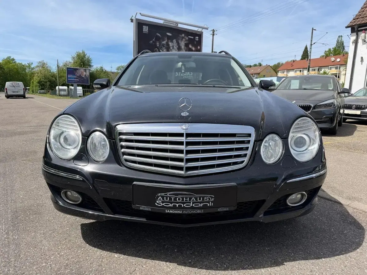 Gebraucht Mercedes E320 224 PS (164 kW) 2007 Schwarz Kombi