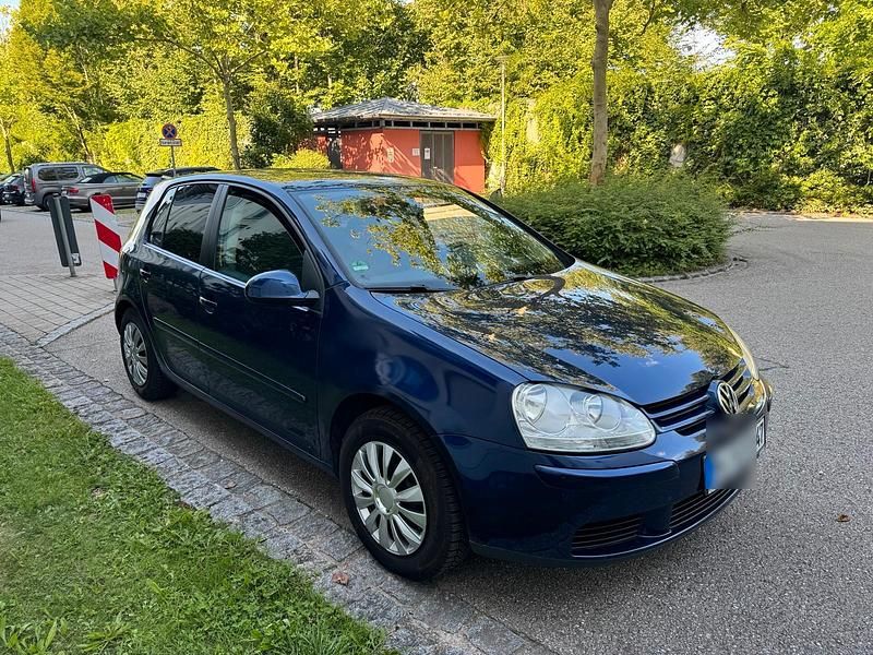 Blau Gebraucht 2006 VW Golf V Limousine | 1.100 € (Superpreis) - Bild 1/4