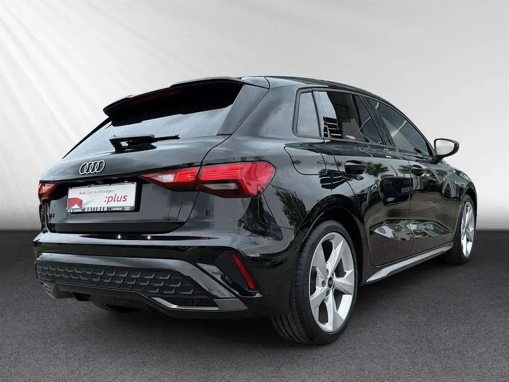 Gebraucht Audi A3 S-Line 150 PS (110 kW) 2025 Mythosschwarz Limousine