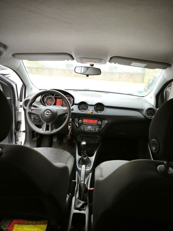 Second-hand Opel Adam 69 CP (50 kW) 2014 Alb Hatchback