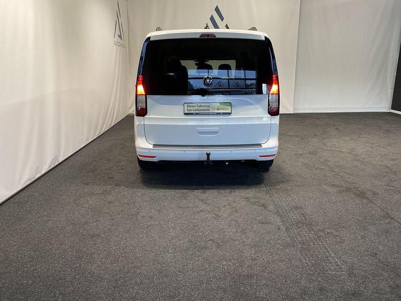 Gebraucht VW Caddy Life 122 PS (89 kW) 2021 Candyweiß Van / Kleinbus