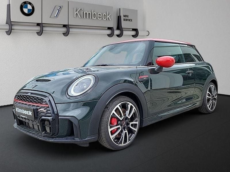 Gebraucht Mini John Cooper Works 231 PS (169 kW) 2022 Rebel green Kleinwagen