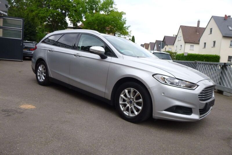 Gebraucht Ford Mondeo Trend 150 PS (110 kW) 2015 Silber metallic Kombi