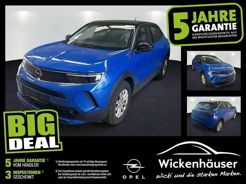 Perl blau/voltaik blau Gebraucht 2022 Opel Mokka-e Edition SUV | 17.290 € (Fairer Preis) - Bild 1/4