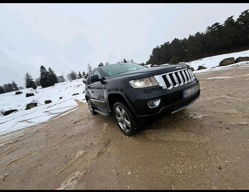 Second-hand Jeep Cherokee 2011 Negru SUV