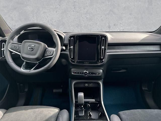 Gebraucht Volvo C40 Plus 175 kW (238 PS) 2024 Fjord blue / metallic SUV