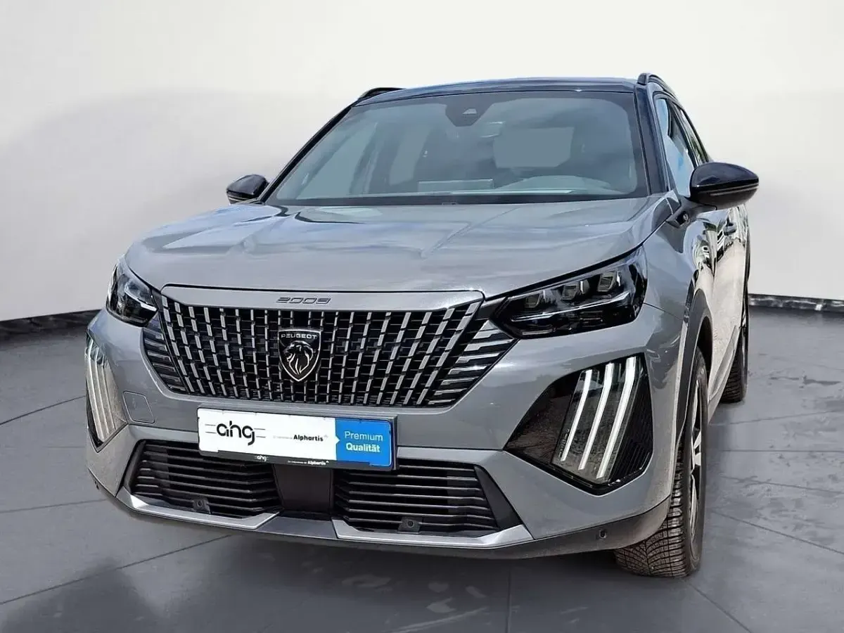 Gebraucht Peugeot 2008 GT 131 PS (96 kW) 2024 Grau SUV