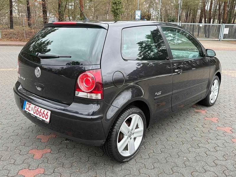 Second-hand VW Polo Black Edition 60 CP (44 kW) 2009 Negru Hatchback