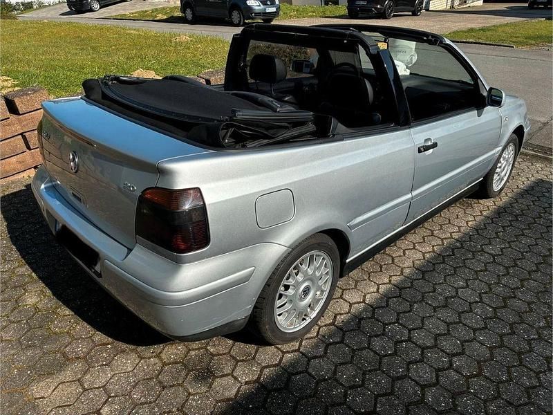 Gebraucht VW Golf Cabriolet Comfortline 101 PS (74 kW) 2000 Silber Cabrio