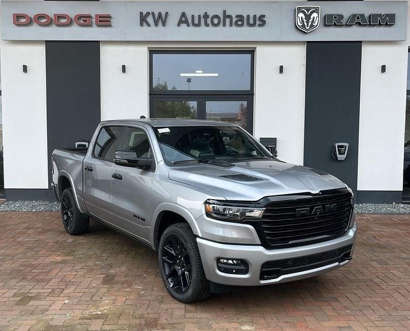 Silber Neu 2024 Dodge Ram Abholung | 74.790 € (Superpreis) - Bild 1/4