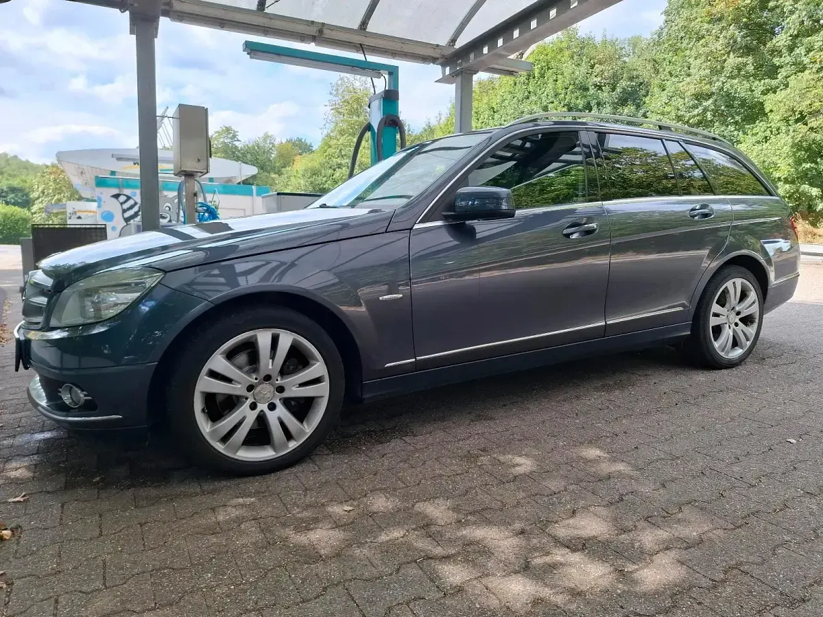 Gebraucht Mercedes C220 Avantgarde 170 PS (125 kW) 2008 Grau Kombi