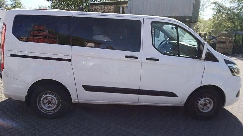 Second-hand Ford Transit 105 CP (77 kW) 2018 Alb Break