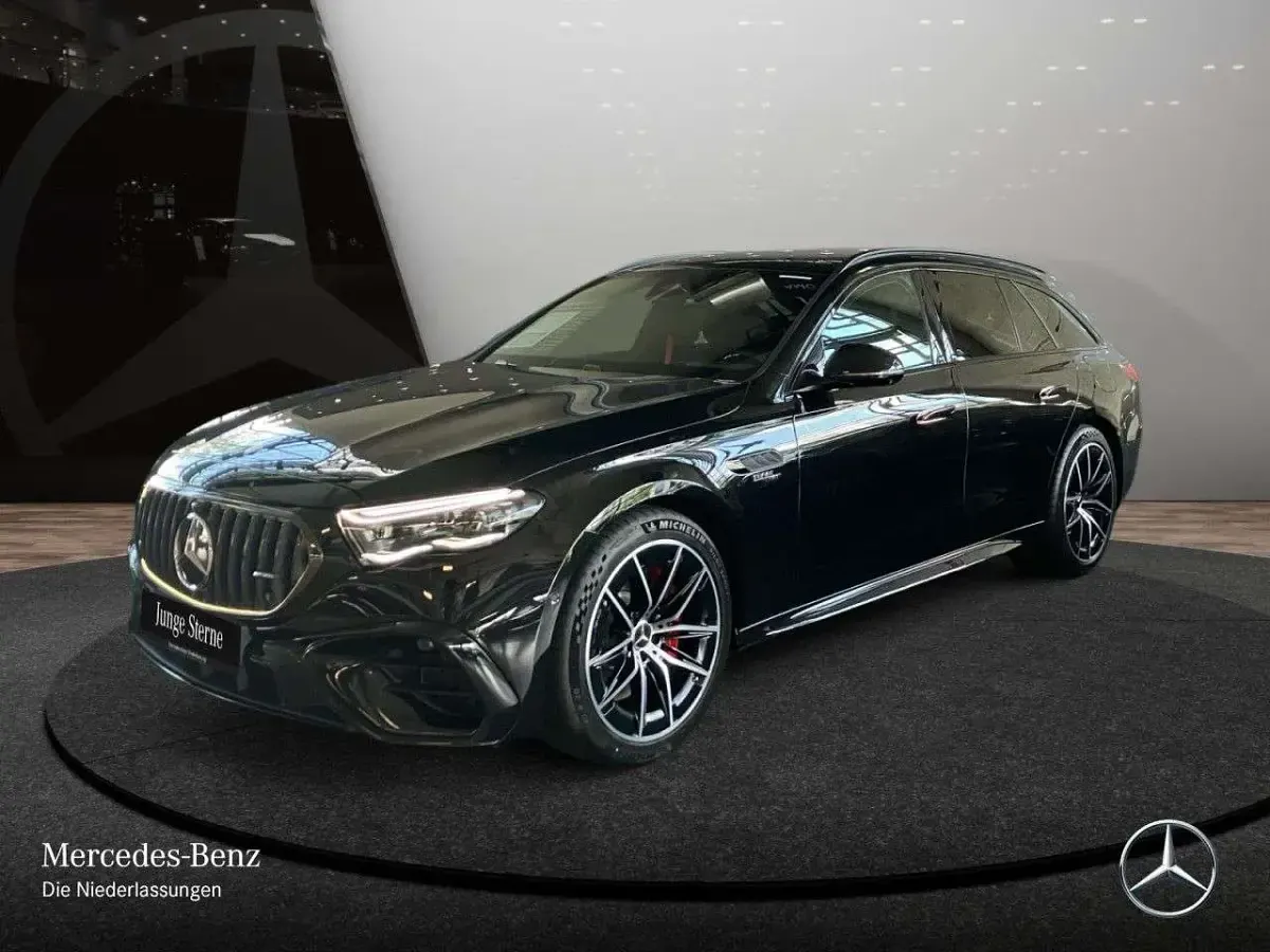 Gebraucht Mercedes E53 AMG AMG 449 PS (330 kW) 2025 Schwarz Limousine