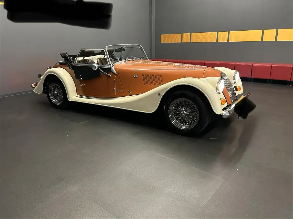 Gebraucht Morgan Plus 4 144 PS (105 kW) 2012 Beige Cabrio