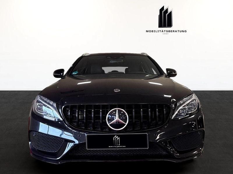 Schwarz Gebraucht 2018 Mercedes C400 AMG line Limousine | 27.999 € (Guter Preis) - Bild 1/4