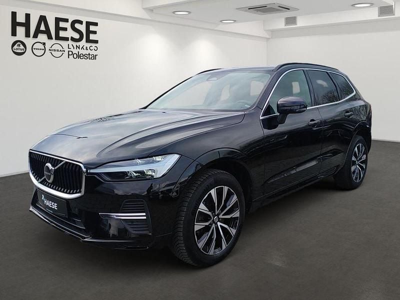 Gebraucht Volvo XC60 Core 197 PS (144 kW) 2023 Onyx black / metallic SUV